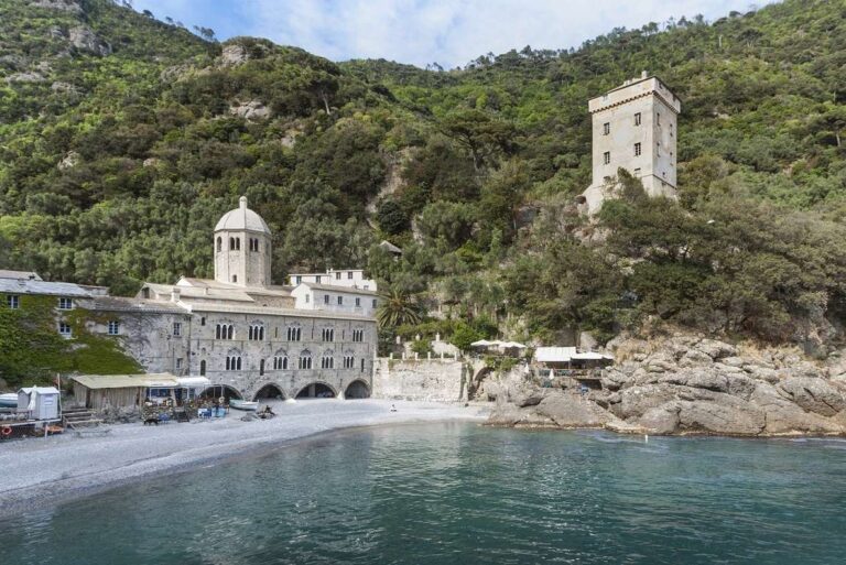 Abbazia di San Fruttuoso,Camogli (GE),Foto Marco Ligabue_2017© FAI -Fondo Ambiente Italiano