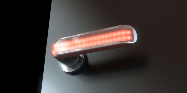 F.lli Razeto & Casareto premiata per la maniglia luminosa che aumenta la sicurezza a bordo delle navi