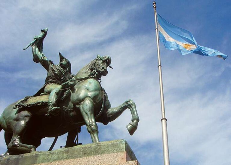 Argentina: istituita la “Giornata del migrante italiano”