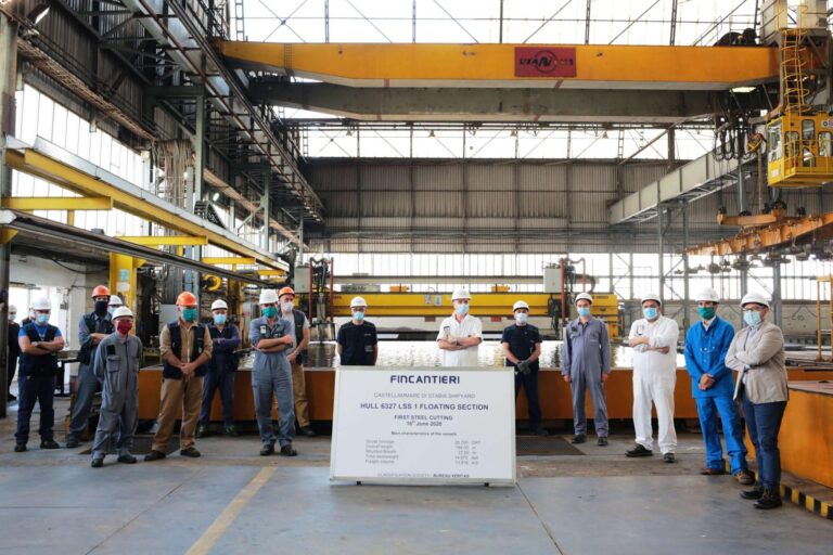 Fincantieri: tagliata prima lamiera sezione di prua per Chantiers de l’Atlantique