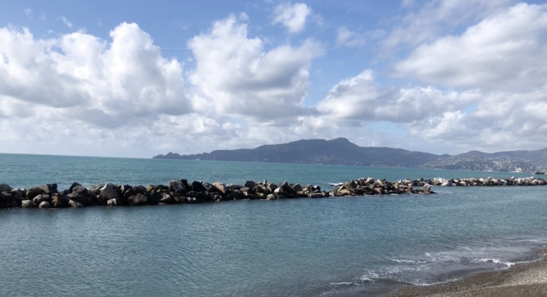 Difesa della costa: finanziati nove interventi in sette comuni per quasi 6 milioni di euro