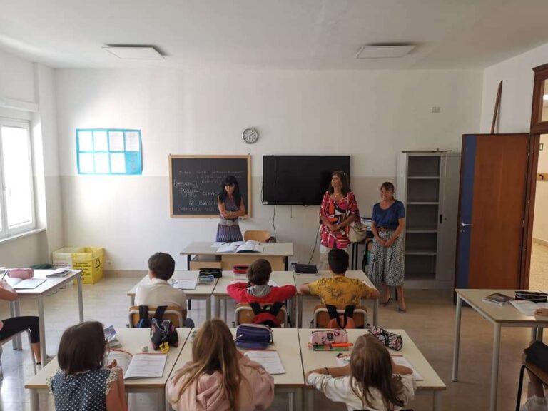 Scuola, Flc Cgil Liguria: «Troppe poche immissioni in ruolo»