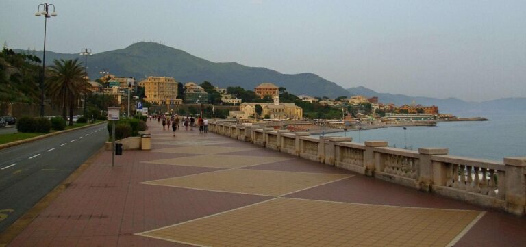 Genova, 28 maggio divieto di balneazione davanti a corso Italia