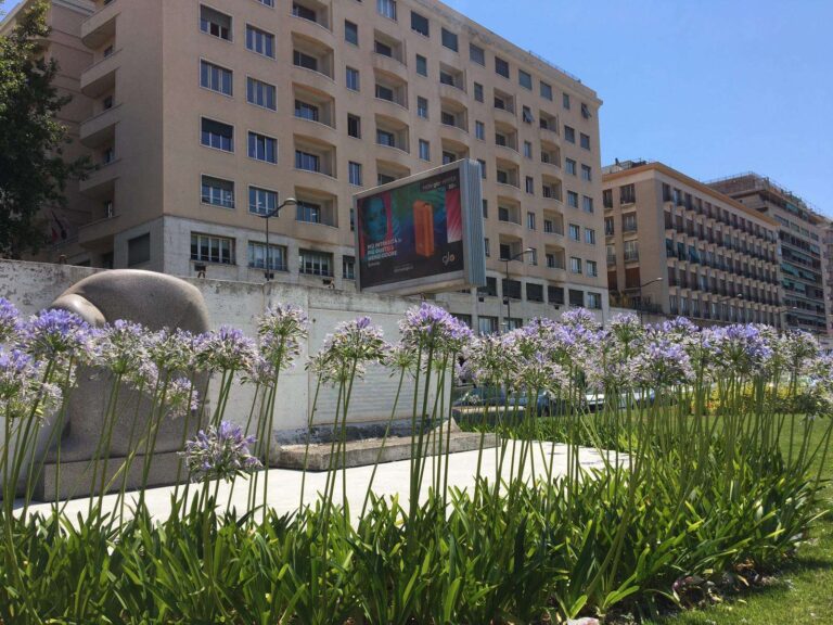 f2b4635b-bf81-476c-b59e-401457f10a3d