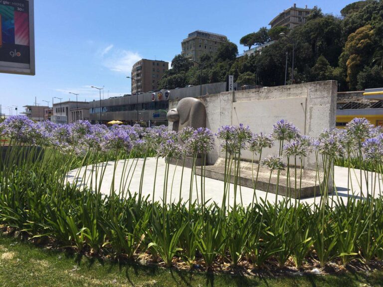 f39f70ce-1e9d-4e5c-ab30-647473039a2b