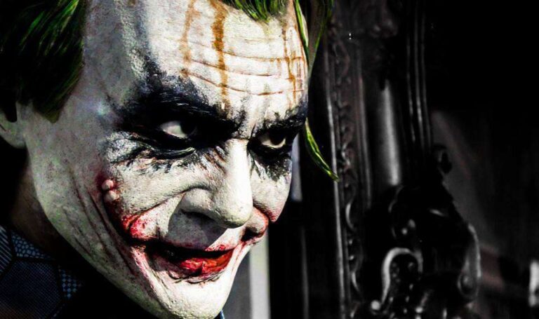 Fantacinema aperta al pubblico ai Magazzini del Cotone a Genova