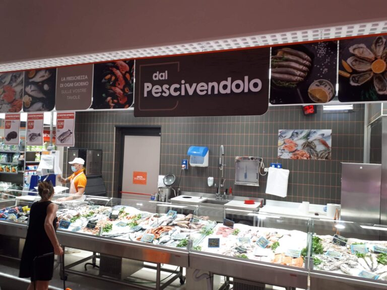 Ekom rinnova il discount di Prà