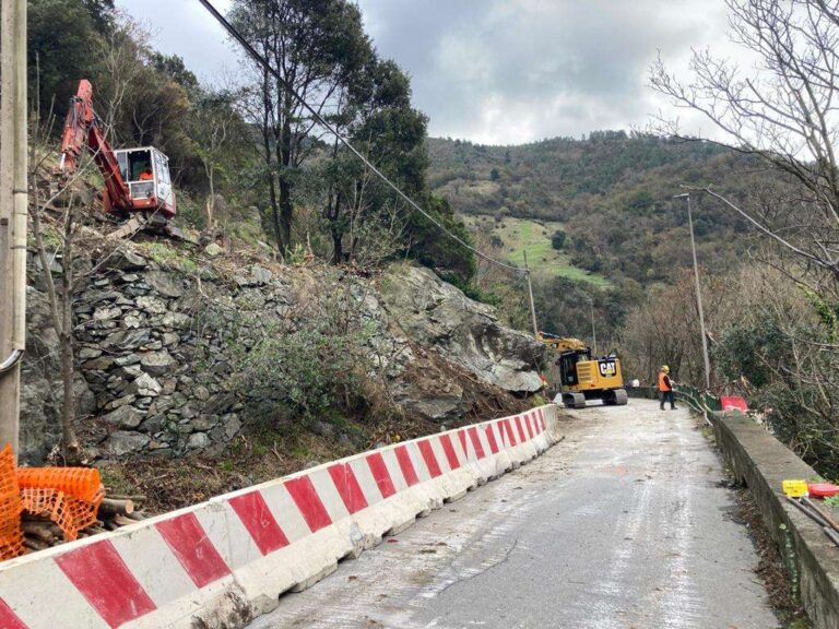 Genova, via Fiorino: gli orari di apertura al traffico