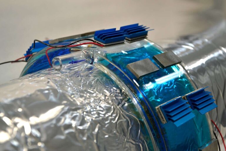 Iit brevetta Torodyna, il generatore elettrico che recupera energia dal calore dissipato dalle tubazioni