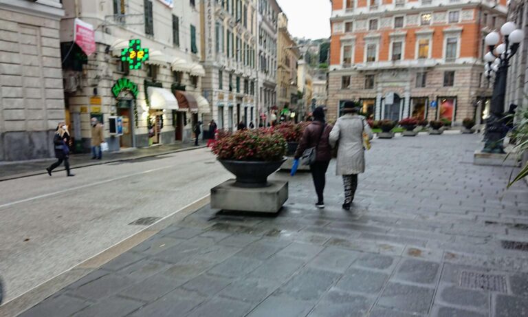 A Genova arriva Peeki, il sito che invita a fare acquisti nei negozi di vicinato