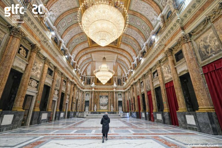 Rilancio turistico di Genova: spot tv, notte extra in hotel e un citypass gratuito per visite e trasporti