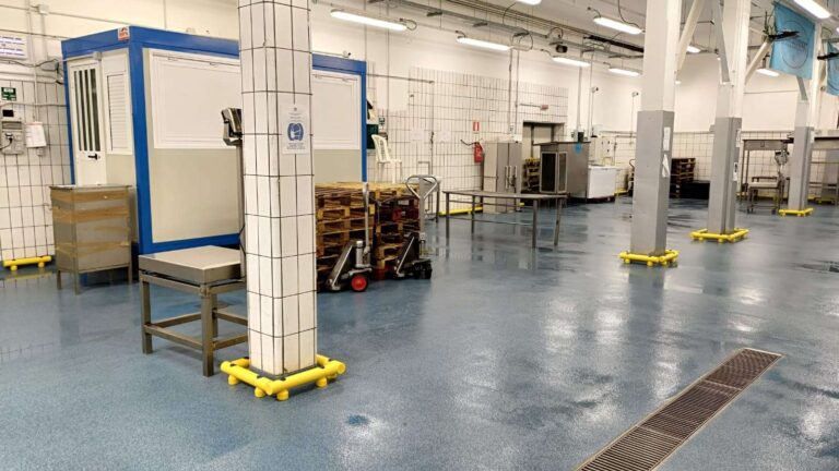 Genova, nuova pavimentazione per il mercati ittico di piazzale Bligny