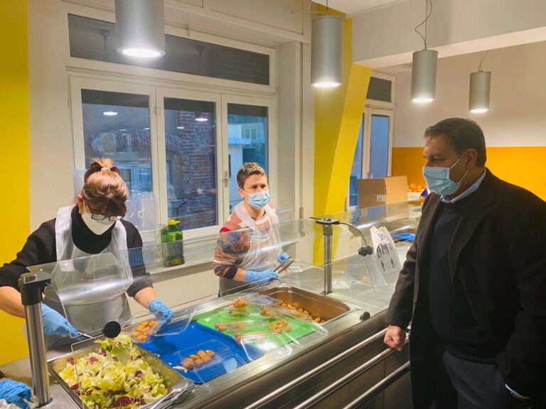 Covid, la Comunità di Sant’Egidio consegna 700 pasti al giorno