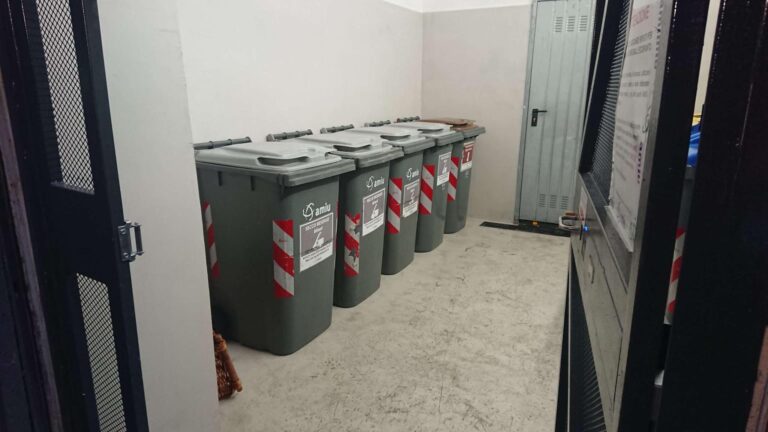 ecopunto amiu interno