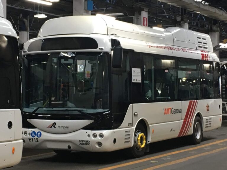 Genova: Comune richiede al Mit 9,4 mln per bus elettrici in Valpolcevera