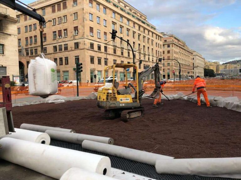 Genova, incrocio via Diaz-viale Brigate Partigiane chiuso per lavori