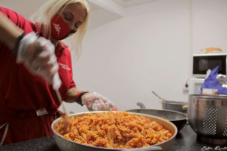 Genova, “Recreate”: prorogato fino al 15/9 il bando per la riduzione degli sprechi alimentari