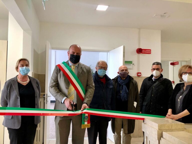 Chiavari, inaugurata la nuova sede dei servizi sociali