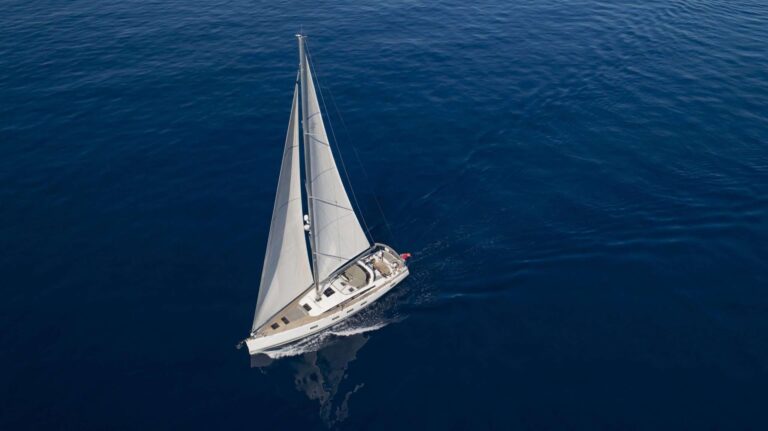 Floating Life ha venduto il Jeanneau 64 S/Y Amandine