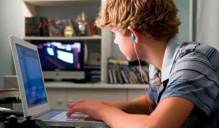 Savona: nuovo format anti Covid per il progetto Fabbriche Aperte, coinvolti 23 aziende e mille ragazzi