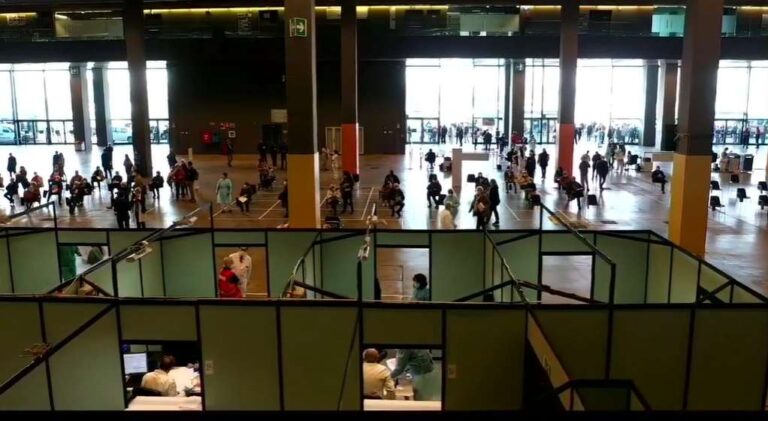 Gimbe: green pass cruciale nel rallentare il virus