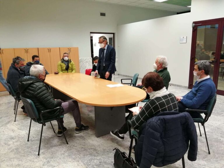 Albenga: il mercato si sposterà provvisoriamente in via Carloforte