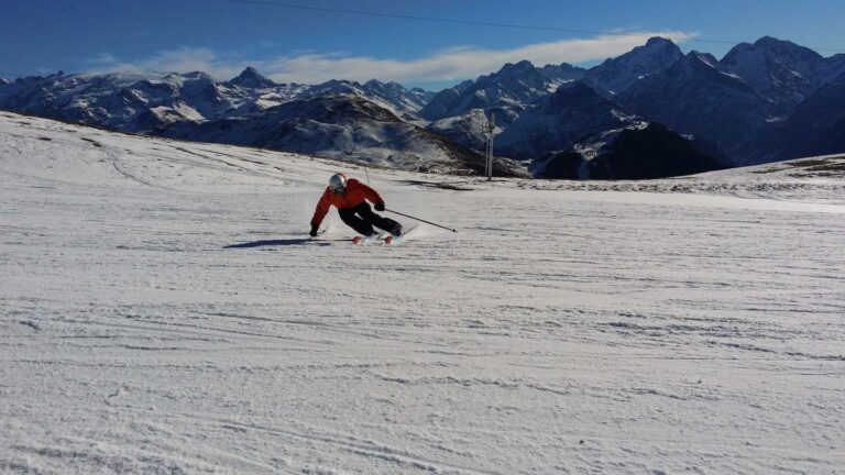 Sport, apre oggi il nuovo bando per diventare maestri di sci e snowboard
