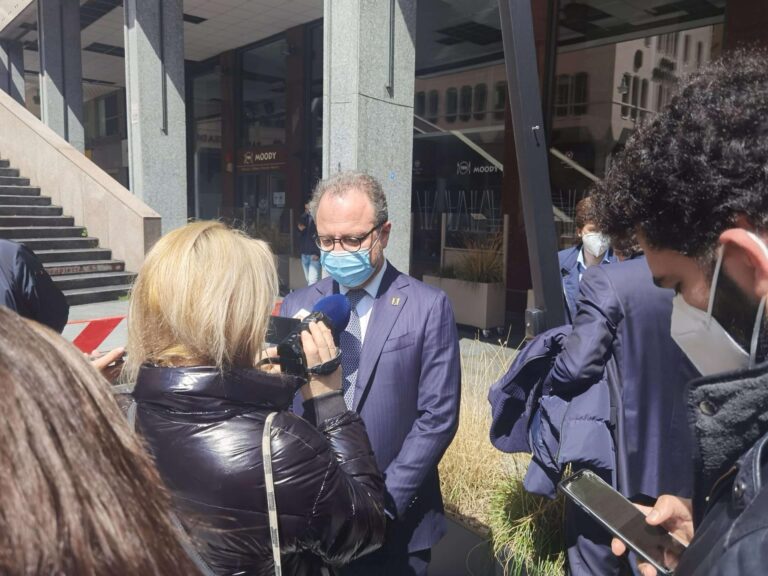 Vaccini: Mulè, fughe in avanti e improvvisazioni sono contro la sicurezza dei cittadini