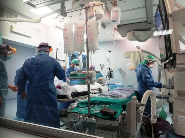 Al Santa Corona paziente salvato e guarito da ischemia cerebrale in entrambi gli emisferi