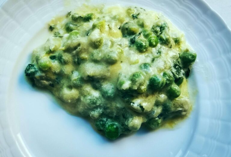 Fricassea di fave e piselli