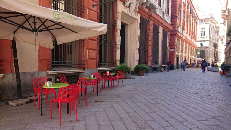 Dehors gratuiti a Genova nel 2022, Fiepet: «Bene, ma sostegno anche oltre»