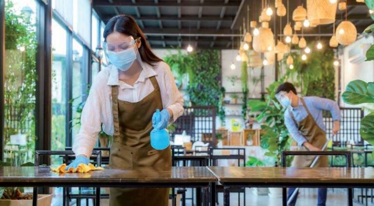 Fiepet Confesercenti contro l’obbligo di green pass per bar e ristoranti: «Ennesimo paradosso»