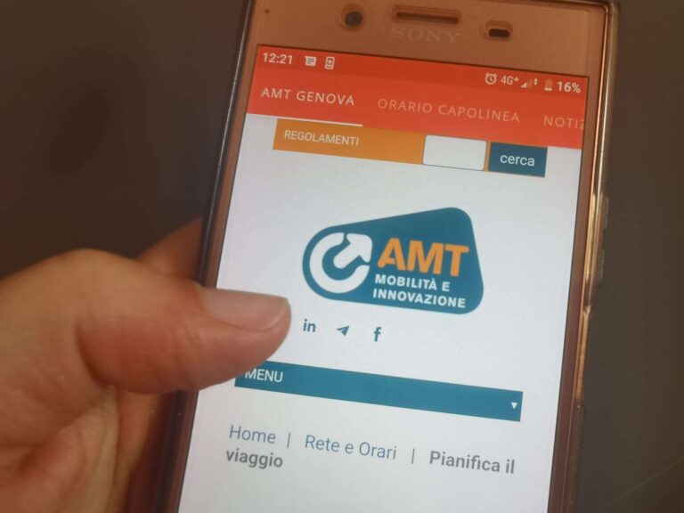 Obbligo green pass, servizio Amt regolare a Genova. Qualche criticità in provincia