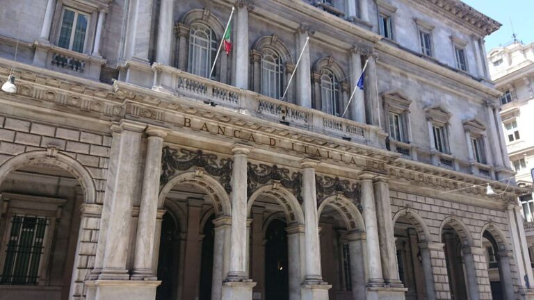 “Le donne contano… contro la violenza economica”: corso di educazione finanziaria per operatori dei Centri antiviolenza e delle Case rifugio