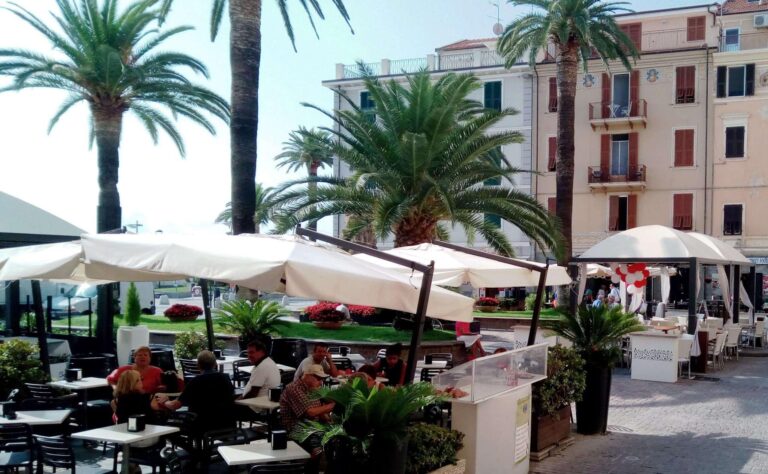 Patto del lavoro nel turismo, Toti: «I numeri confermano la sua utilità»