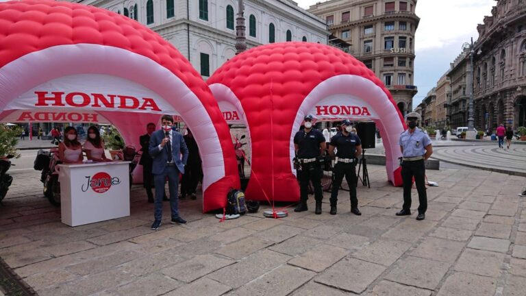 moto honda presentazione