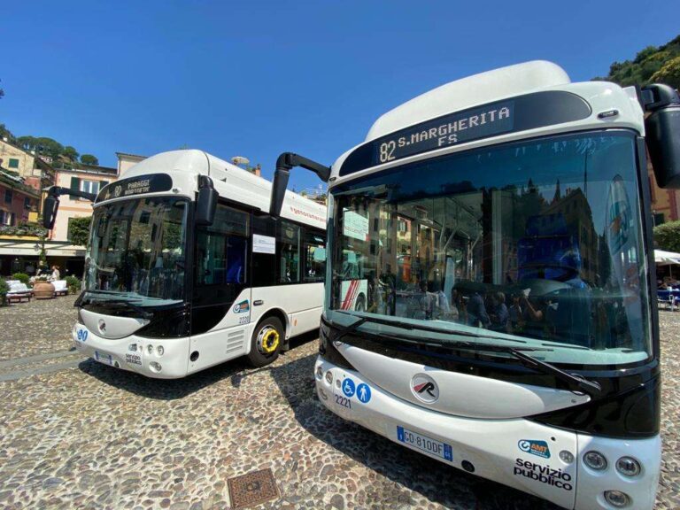 Amt sperimenta due bus elettrici sulla linea 82 Santa Margherita-Portofino