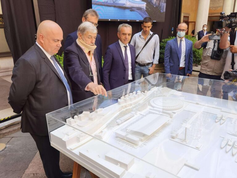 Bucci: «Entro fine 2023 Genova avrà il Marina più bello, importante e completo del Mediterraneo»