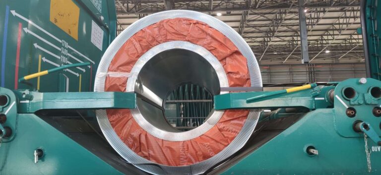 Ex Ilva, mercoledì 21 maggio incontro tra Governo e sindacati