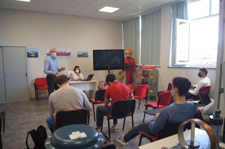 Imprese che investono in competenze professionali, nuovo bando il 23 novembre