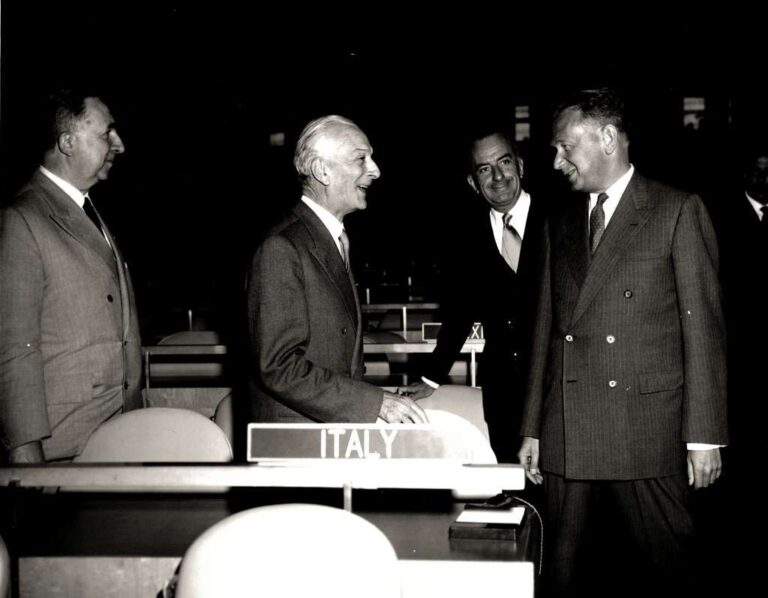 “Il colpo di di Stato del 1964 – La madre di tutte le fake news” di Mario Segni