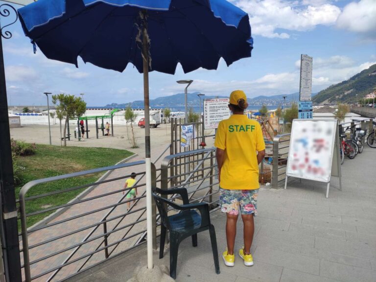 Chiavari: tornano gli steward per controllare gli ingressi delle spiagge libere