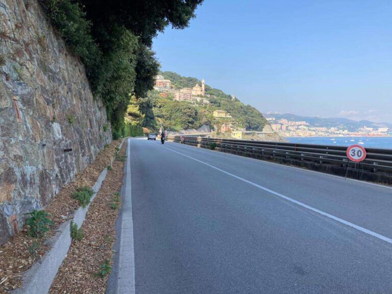 Aurelia a Capo Noli, riapre entro le 19 di oggi il tratto chiuso per frana