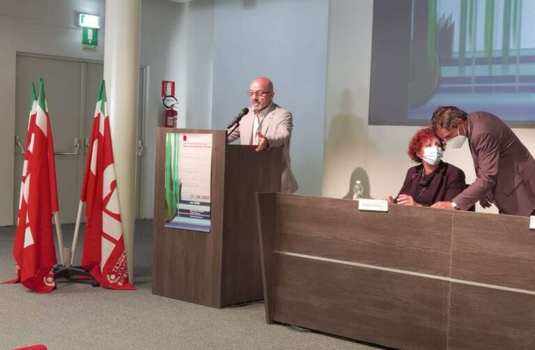 Transizione ecologica, Cingolani: «Non va fatta a spese delle categorie vulnerabili»