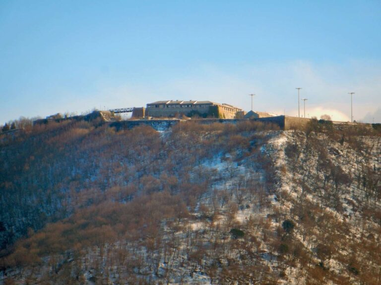 Genova, pubblicato il bando per la cabinovia tra Stazione Marittima e forte Begato