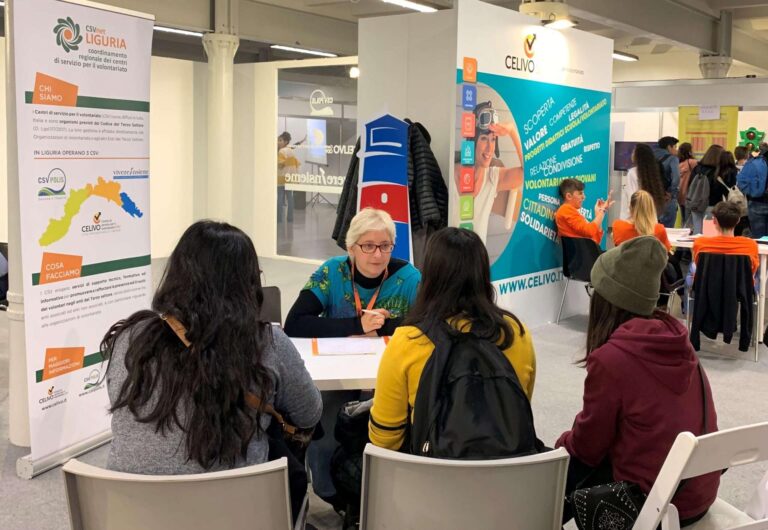 Orientamenti Summer: dal 21 giugno al 21 luglio 6 tappe in Liguria, Jovanotti ospite online