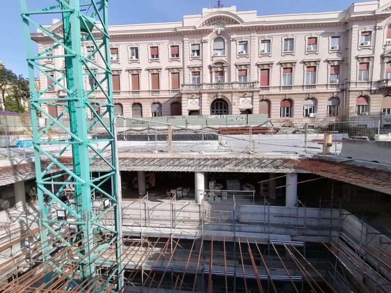 Parcheggio ospedale San Martino apre ad aprile 2022: nuova viabilità e una piazza verde
