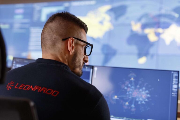 Divisione Cyber di Leonardo, sindacati: “Buoni risultati, arrivino anche le assunzioni”