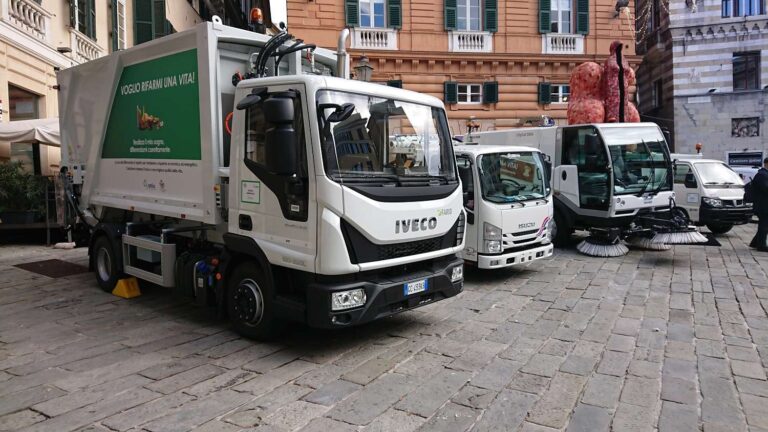 Amiu mette all’asta 115 tra veicoli e attrezzature: scadenza l’11 aprile