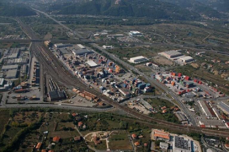 La Spezia, firmato servizio di navettamento tra porto e retroporto S. Stefano di Magra